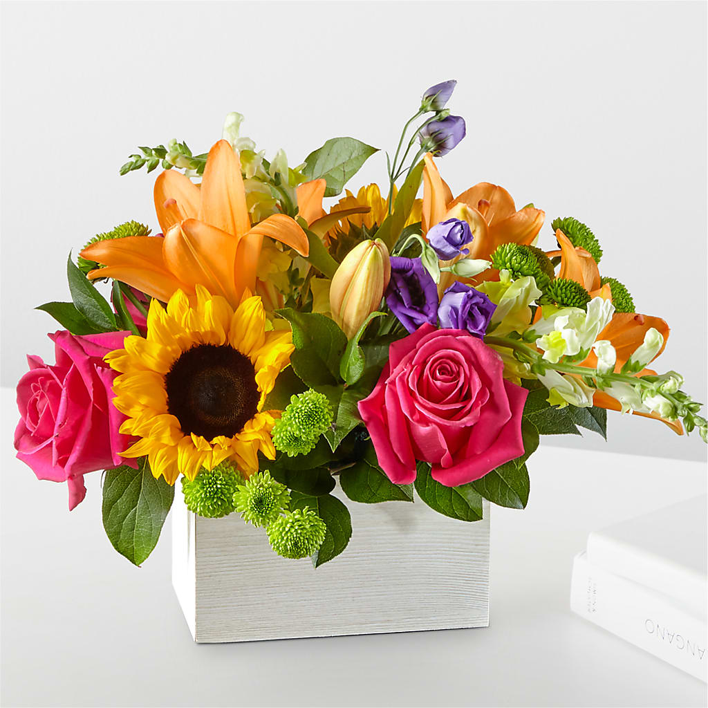 Best Day Box Bouquet – BILLY'S WITTENBERG FLORAL, Wittenberg WI
