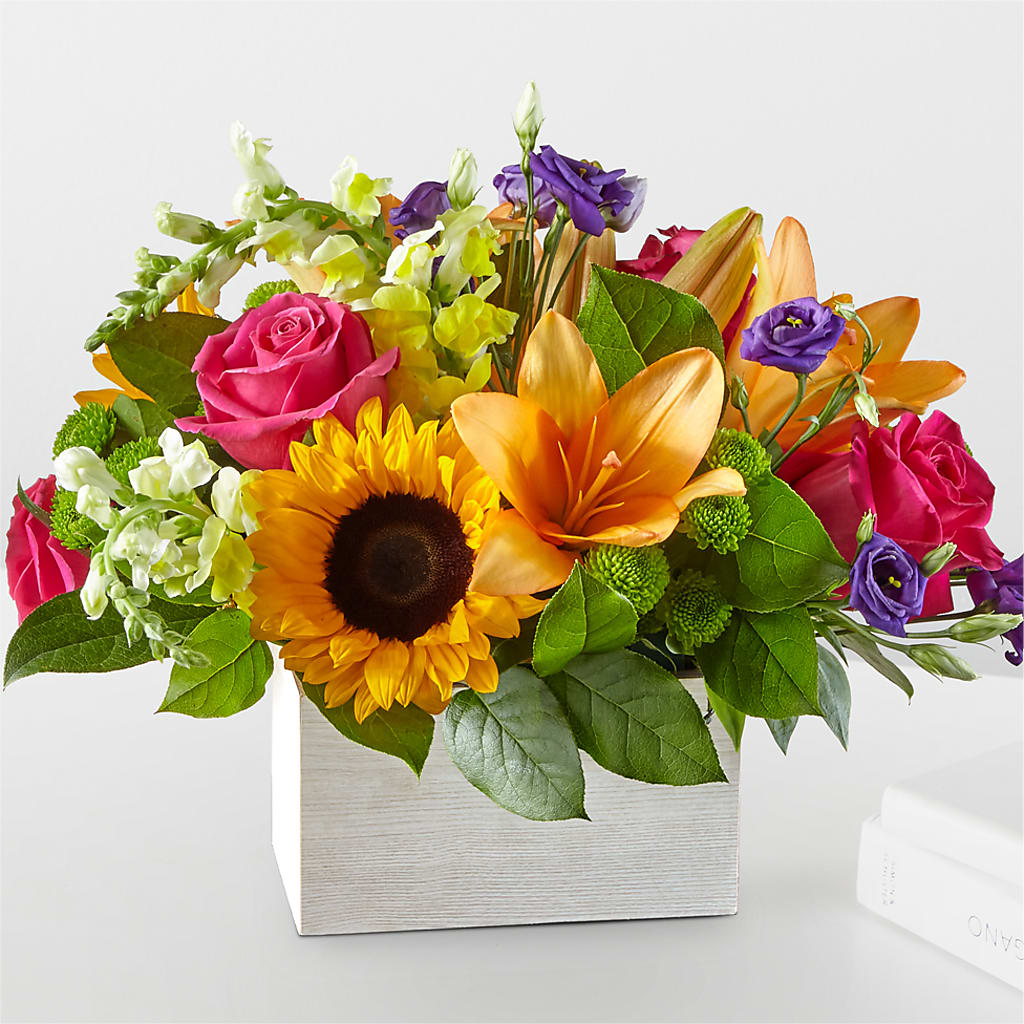 Best Day Box Bouquet – BILLY'S WITTENBERG FLORAL, Wittenberg WI