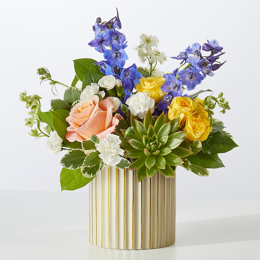 Cobalt Reverie Bouquet – BILLY'S WITTENBERG FLORAL, Wittenberg WI