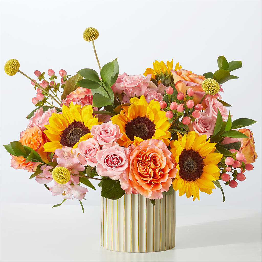 Sun's Out Bouquet – BILLY'S WITTENBERG FLORAL, Wittenberg WI