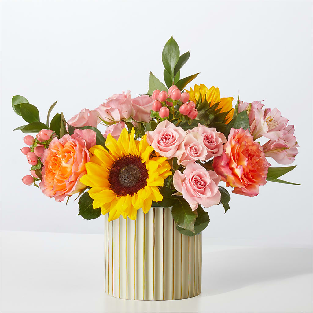 Sun's Out Bouquet – BILLY'S WITTENBERG FLORAL, Wittenberg WI