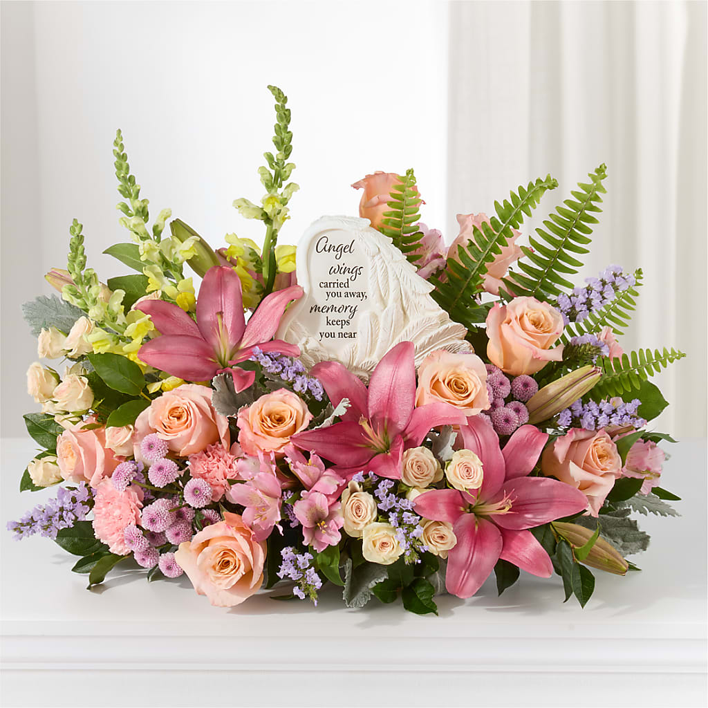 Gentle Light Arrangement – BILLY'S WITTENBERG FLORAL, Wittenberg WI