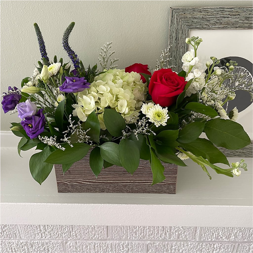 Sweet Magnolia Bouquet – BILLY'S WITTENBERG FLORAL, Wittenberg WI