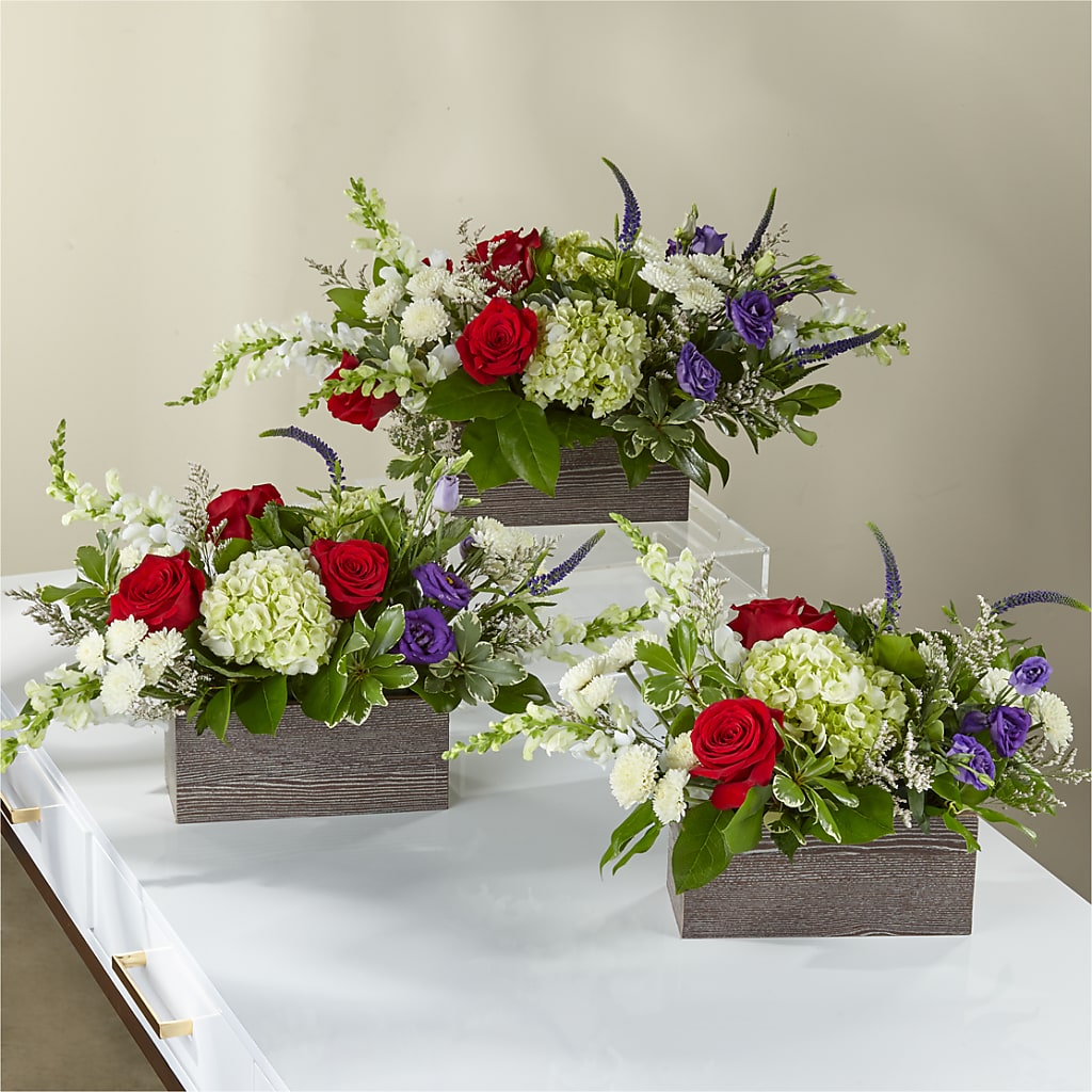 Sweet Magnolia Bouquet – BILLY'S WITTENBERG FLORAL, Wittenberg WI