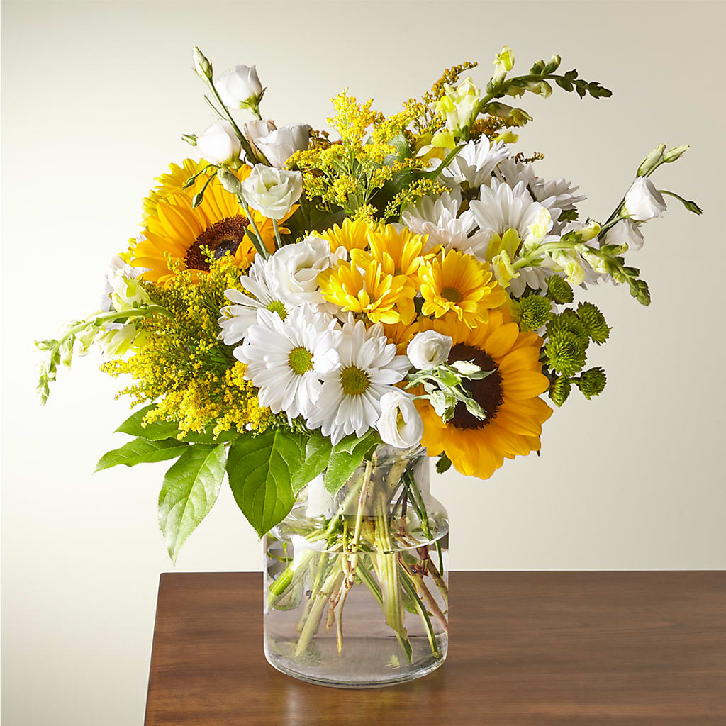 Hello Sunshine Bouquet – BILLY'S WITTENBERG FLORAL, Wittenberg WI