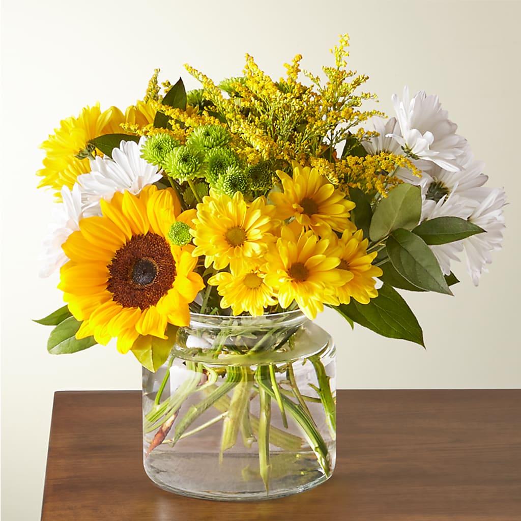 Hello Sunshine Bouquet – BILLY'S WITTENBERG FLORAL, Wittenberg WI