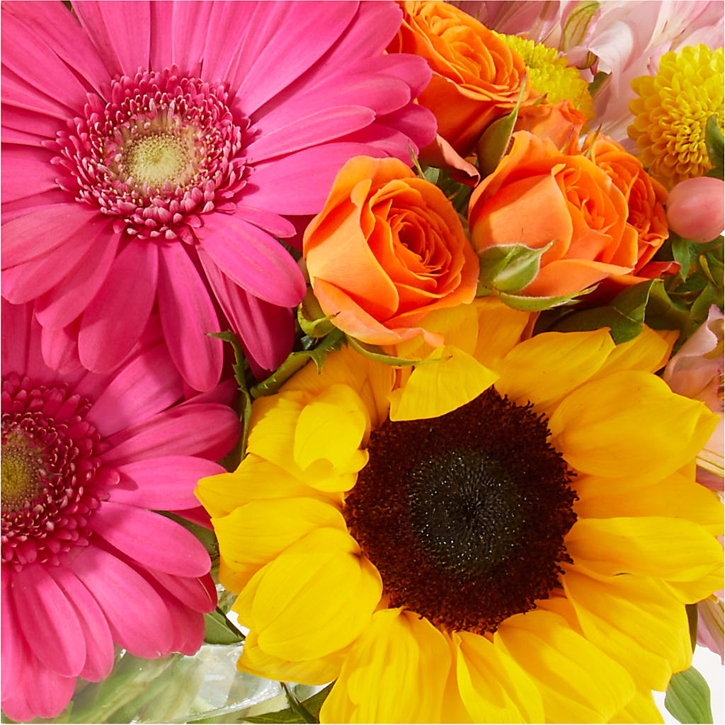 Florist Original Mixed Bouquet – BILLY'S WITTENBERG FLORAL, Wittenberg WI