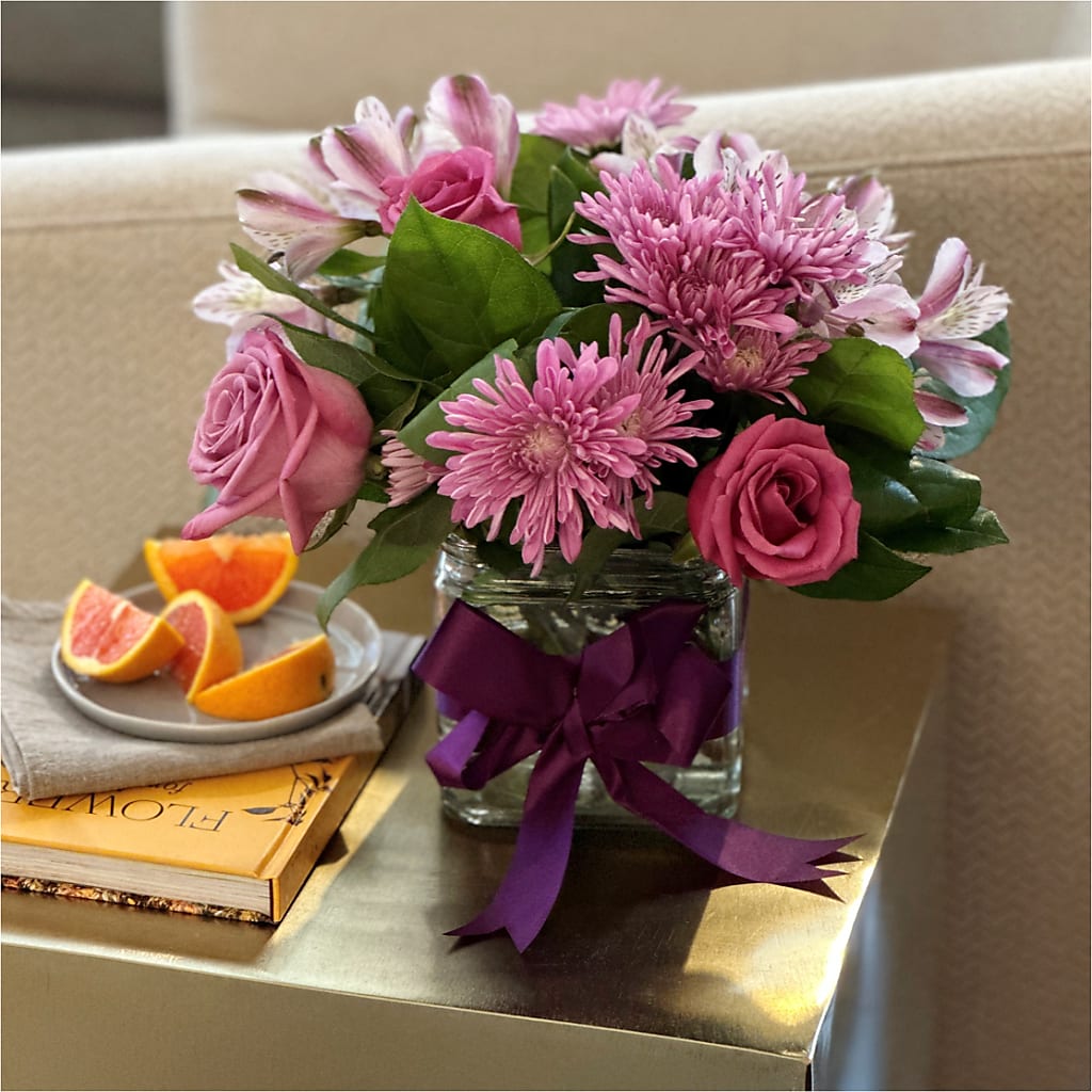 Sugarplum Bouquet – BILLY'S WITTENBERG FLORAL, Wittenberg WI