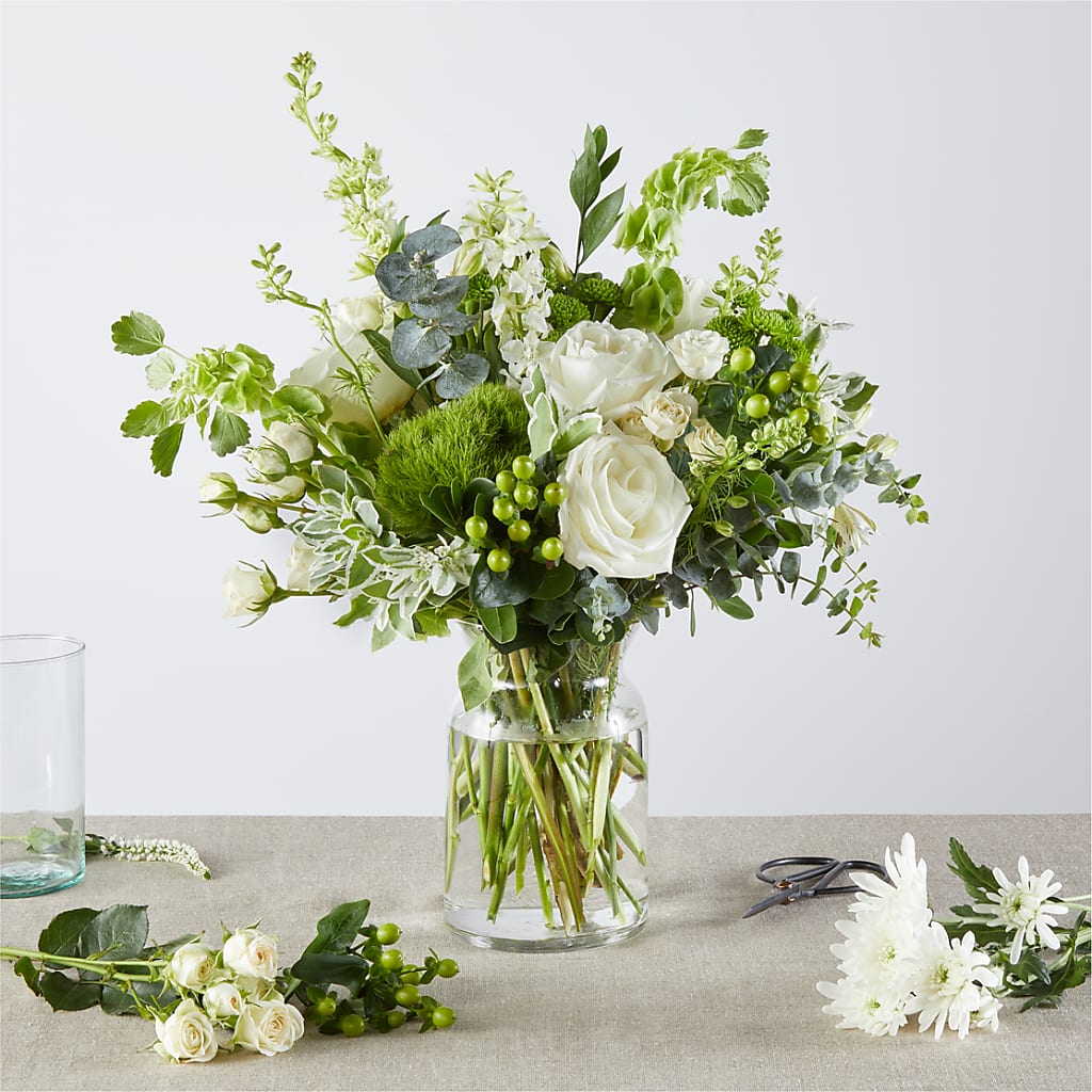 Irish Garden - A Florist Original – BILLY'S WITTENBERG FLORAL, Wittenberg WI