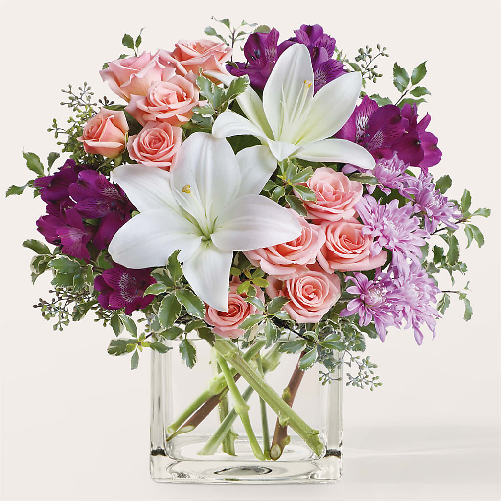 Mani Pedi Bouquet – BILLY'S WITTENBERG FLORAL, Wittenberg WI