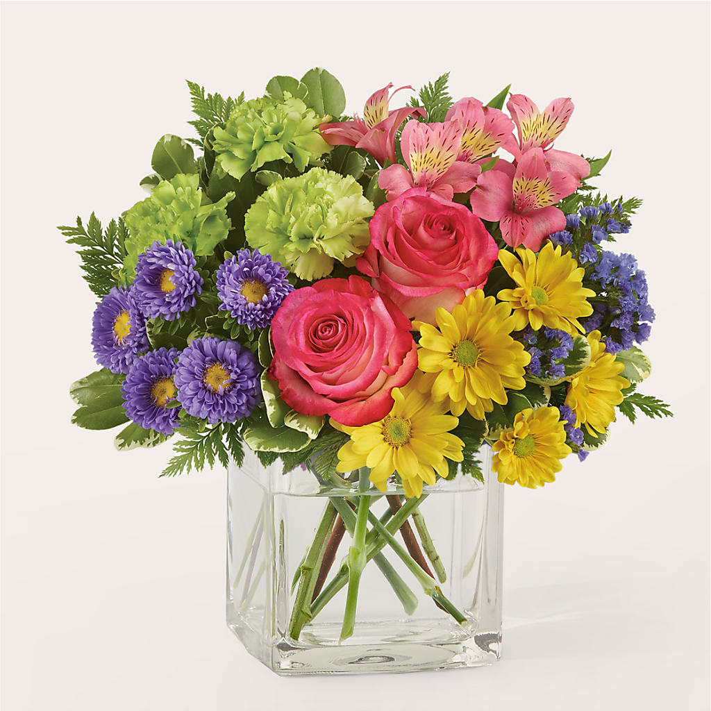 Candy Jar Bouquet – BILLY'S WITTENBERG FLORAL, Wittenberg WI