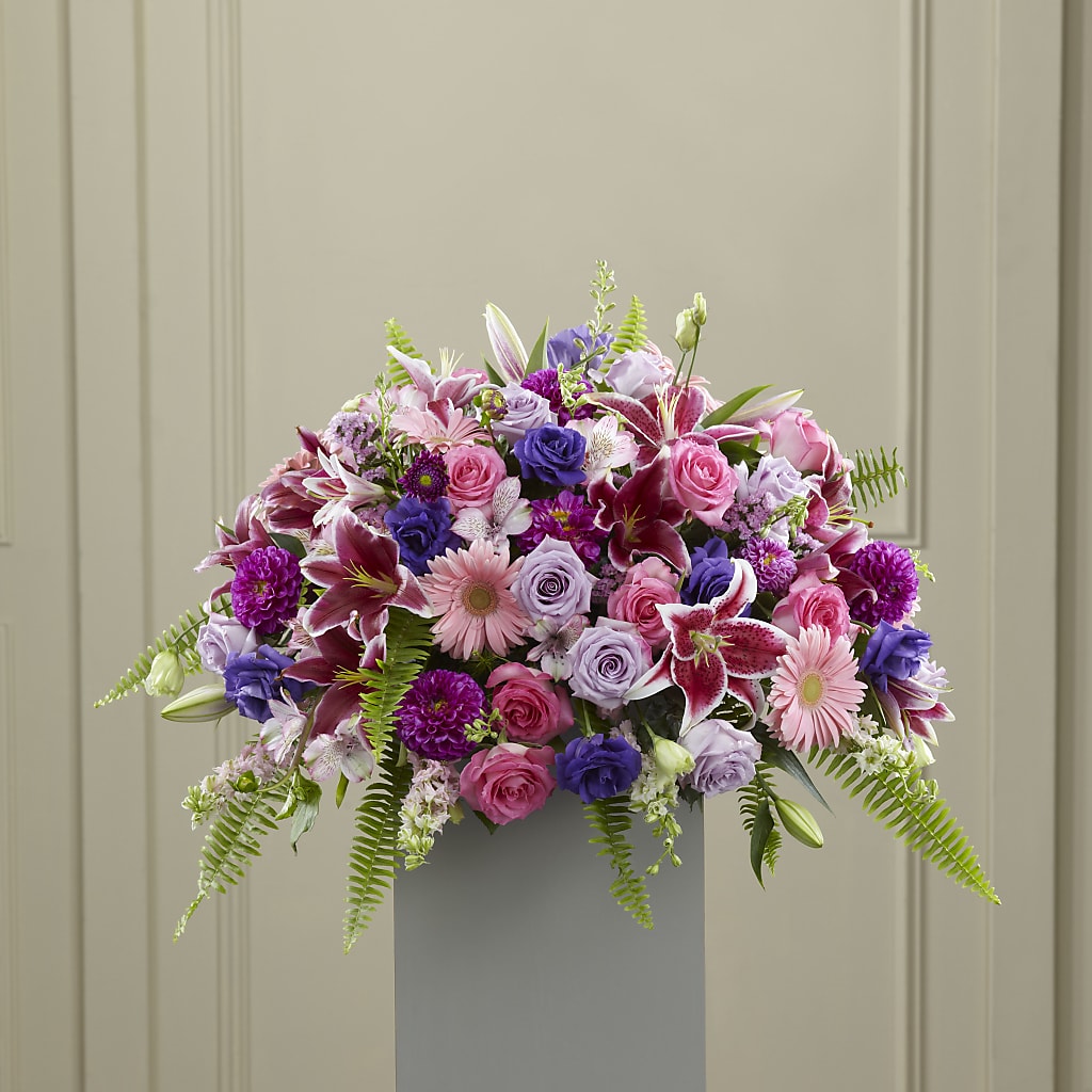 Fare Thee Well Pedestal – BILLY'S WITTENBERG FLORAL, Wittenberg WI