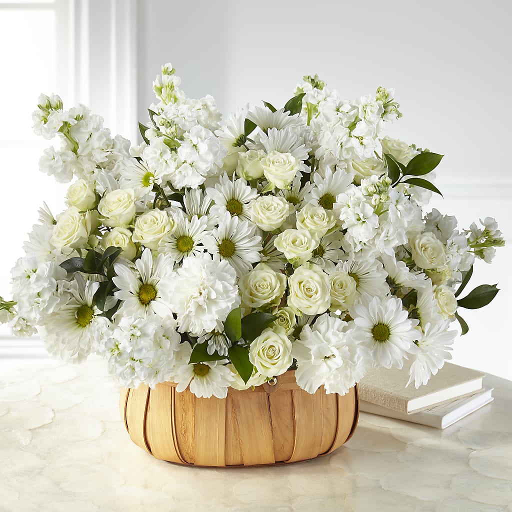 Graceful Garden Basket – BILLY'S WITTENBERG FLORAL, Wittenberg WI