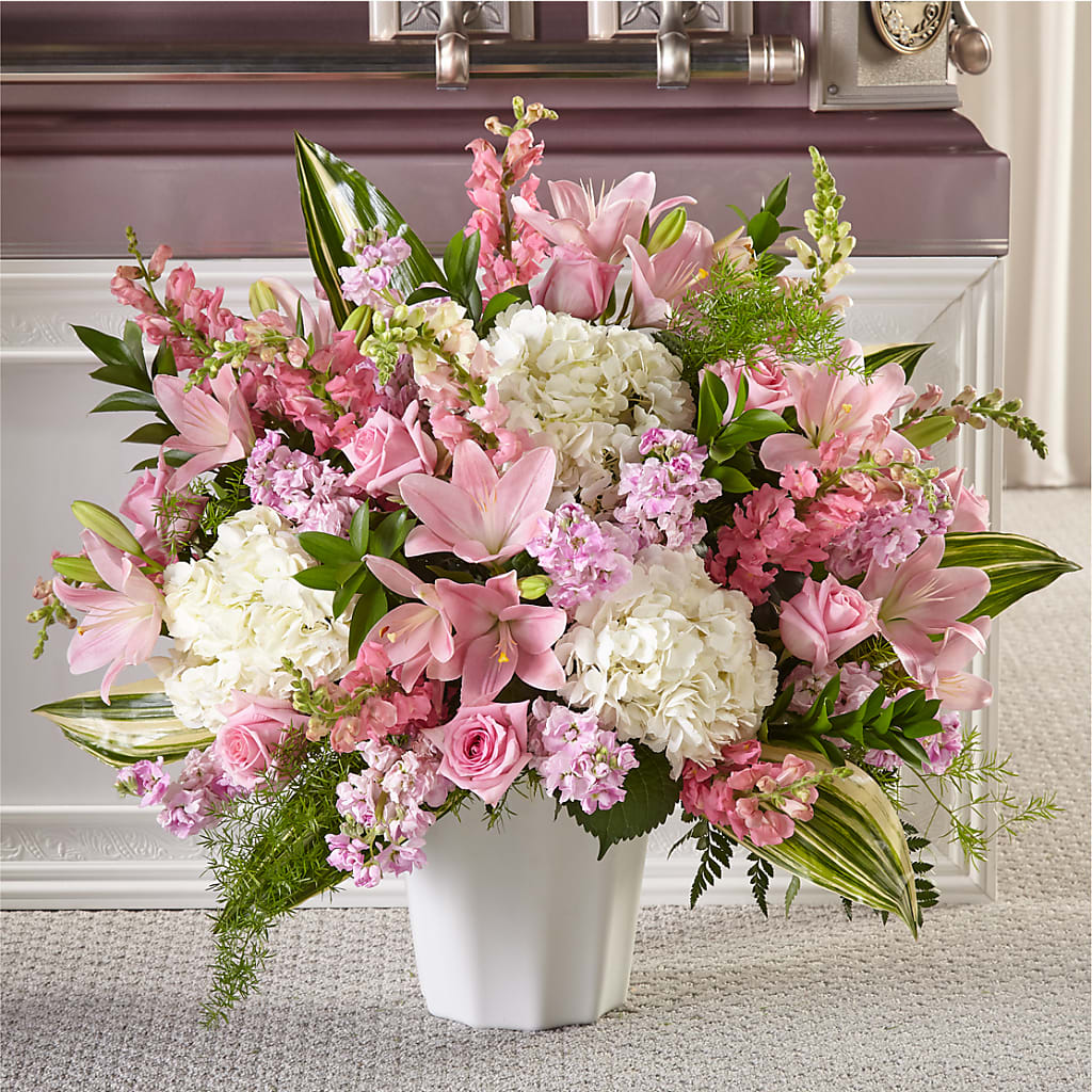 Simply Serene Floor Basket – BILLY'S WITTENBERG FLORAL, Wittenberg WI