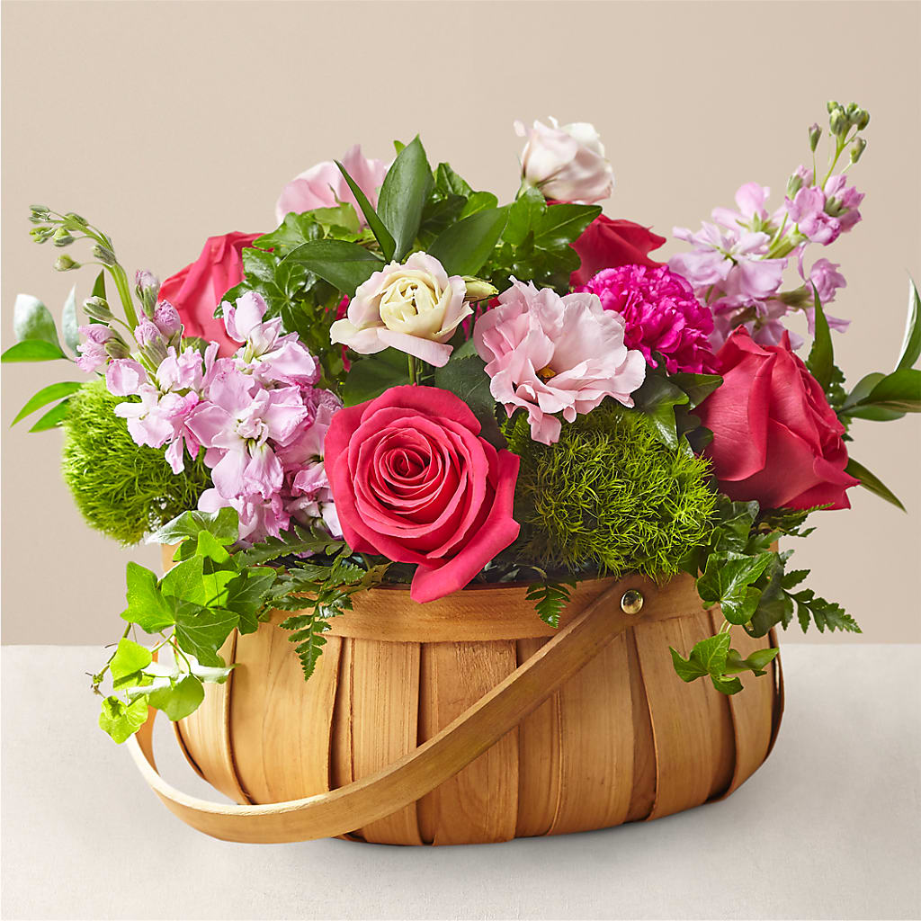 Radiance in Bloom Basket – BILLY'S WITTENBERG FLORAL, Wittenberg WI