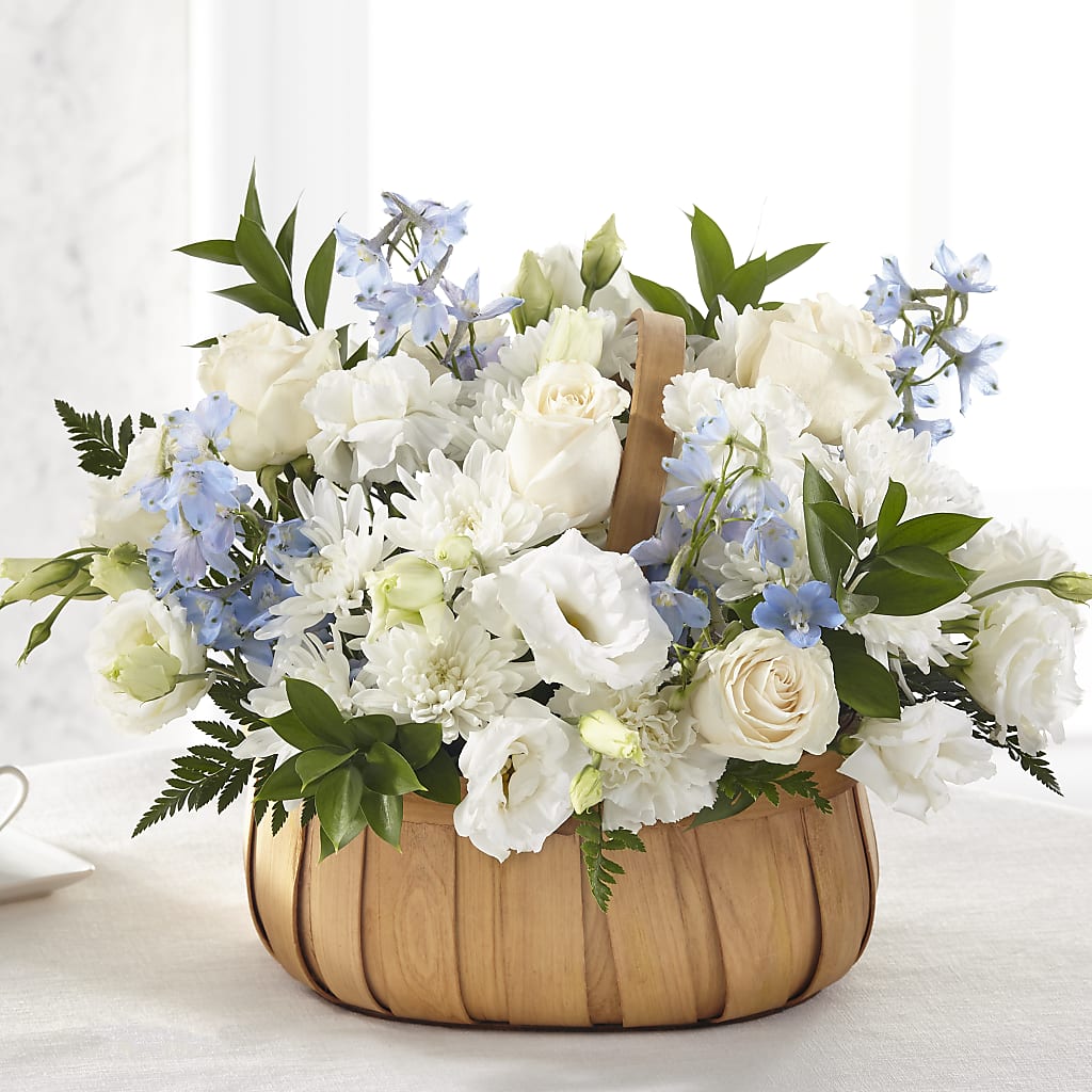 Sincerely Heartfelt Basket – BILLY'S WITTENBERG FLORAL, Wittenberg WI