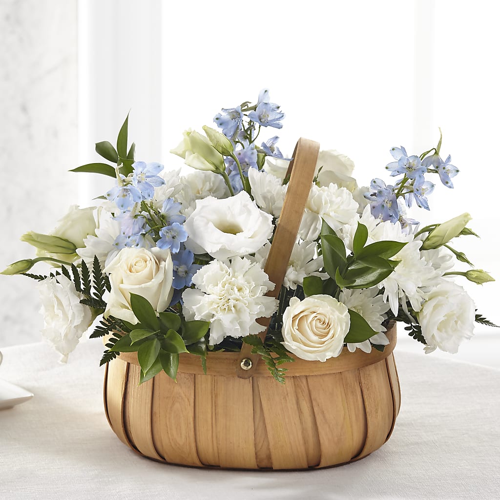Sincerely Heartfelt Basket – BILLY'S WITTENBERG FLORAL, Wittenberg WI