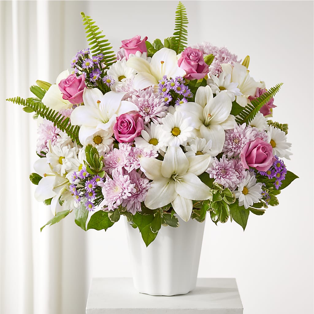 Warmest Thoughts Tabletop Basket – BILLY'S WITTENBERG FLORAL, Wittenberg WI