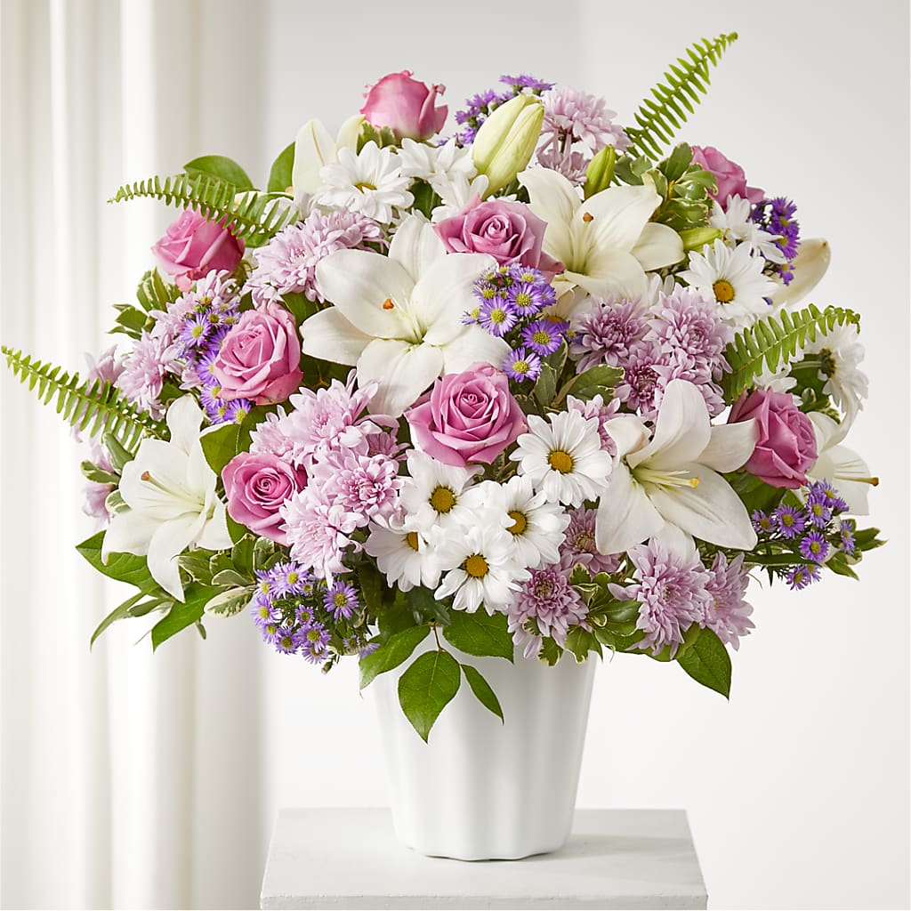 Warmest Thoughts Tabletop Basket – BILLY'S WITTENBERG FLORAL, Wittenberg WI