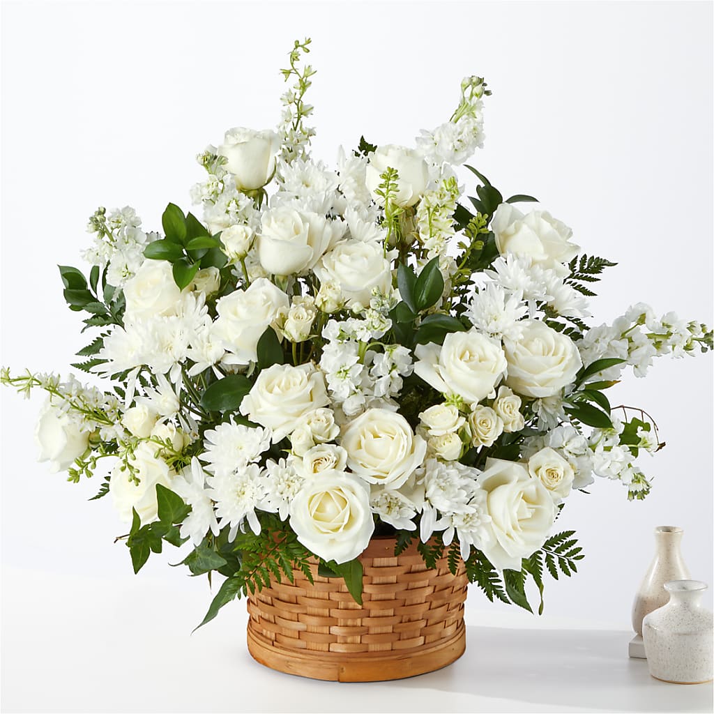 Heartfelt Condolences Arrangement – BILLY'S WITTENBERG FLORAL, Wittenberg WI