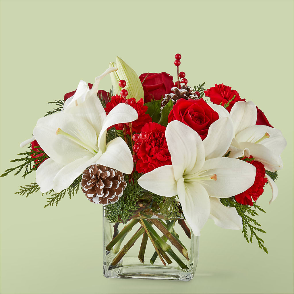 Glistening Icicles Bouquet – BILLY'S WITTENBERG FLORAL, Wittenberg WI