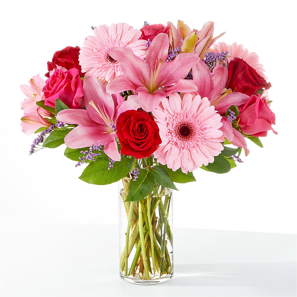Lots of Love Bouquet – BILLY'S WITTENBERG FLORAL, Wittenberg WI