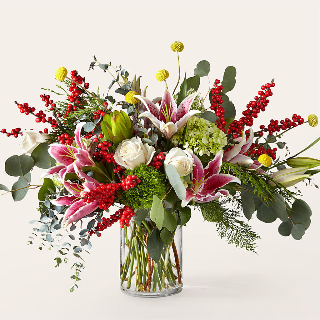 Berry & Bright Bouquet – BILLY'S WITTENBERG FLORAL, Wittenberg WI