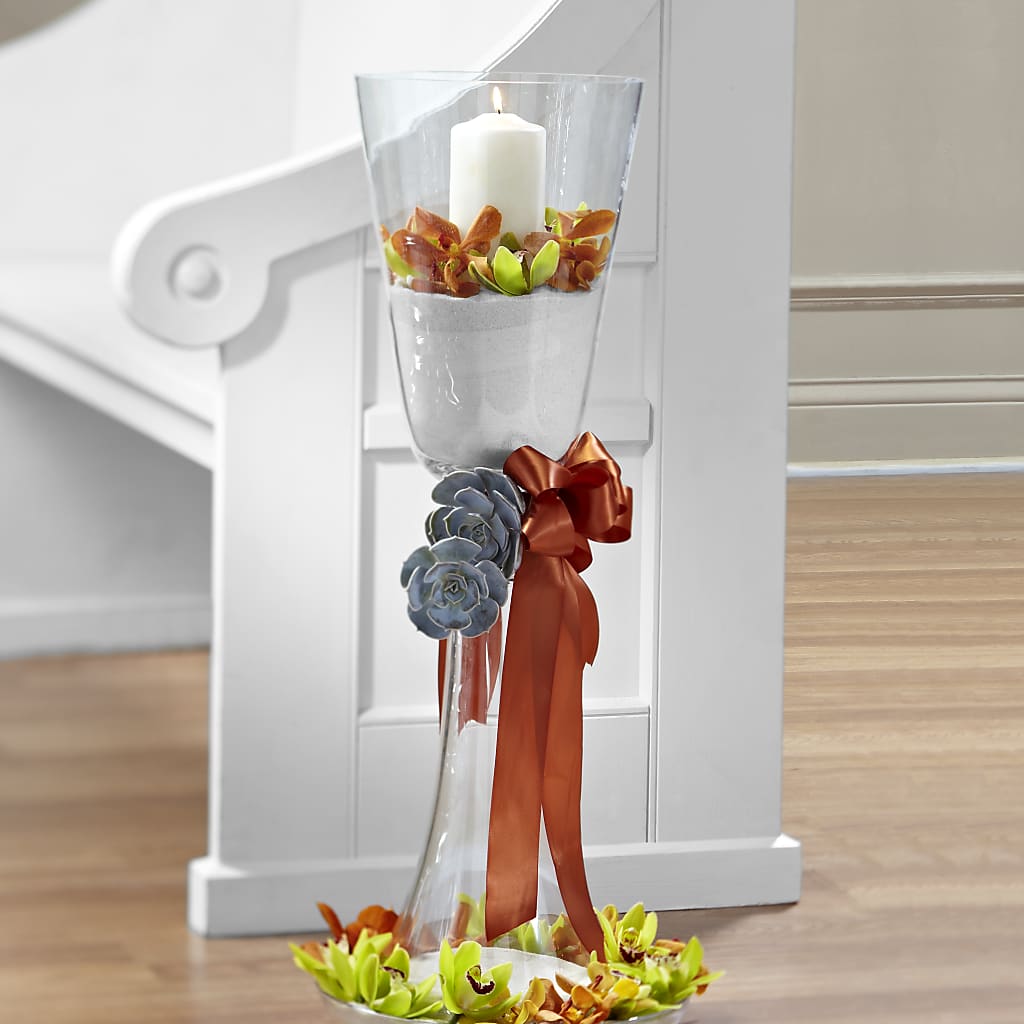 Matrimony Pew Decor – BILLY'S WITTENBERG FLORAL, Wittenberg WI