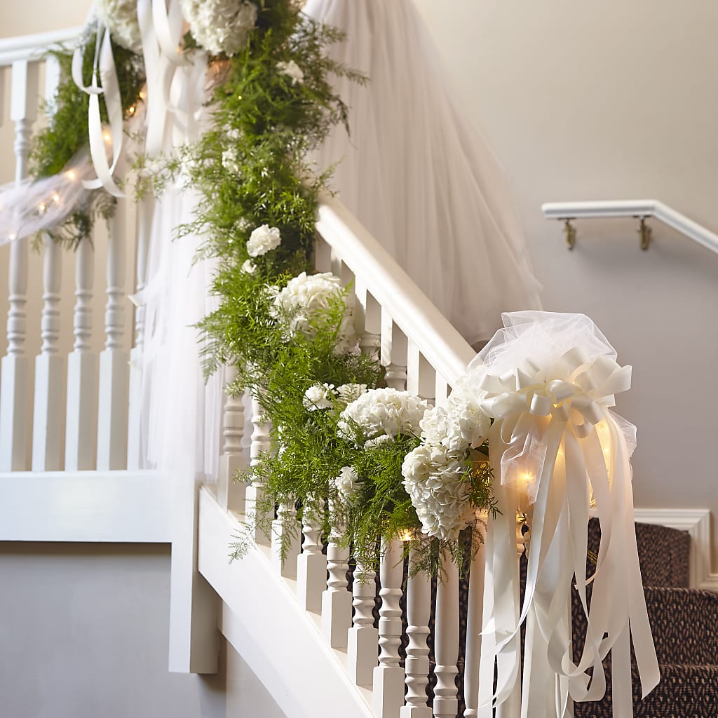 Champagne Dreams Garland – BILLY'S WITTENBERG FLORAL, Wittenberg WI