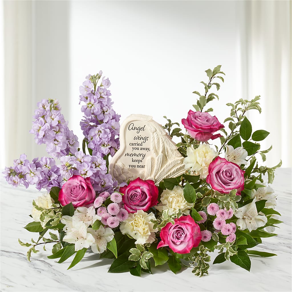 In My Heart Arrangement – BILLY'S WITTENBERG FLORAL, Wittenberg WI