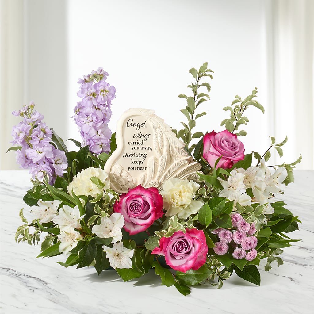 In My Heart Arrangement – BILLY'S WITTENBERG FLORAL, Wittenberg WI