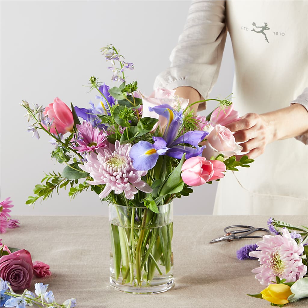 Pastel Tradition - A Florist Original – BILLY'S WITTENBERG FLORAL, Wittenberg WI