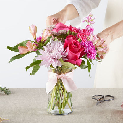 Pink Ribbon - A Florist Original – BILLY'S WITTENBERG FLORAL, Wittenberg WI