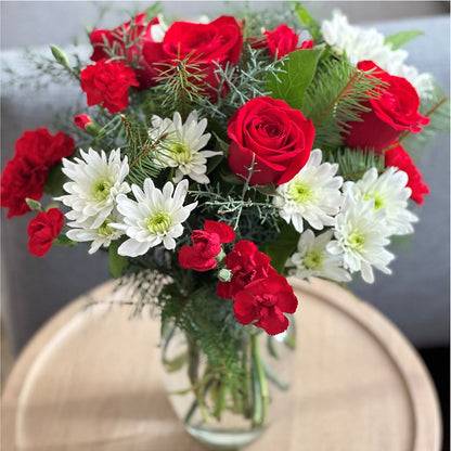 Seasonal Magic Bouquet – BILLY'S WITTENBERG FLORAL, Wittenberg WI