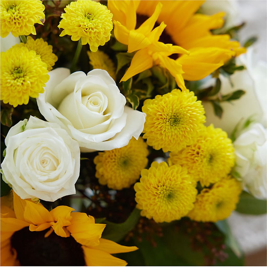 Luminous Morning Bouquet – BILLY'S WITTENBERG FLORAL, Wittenberg WI