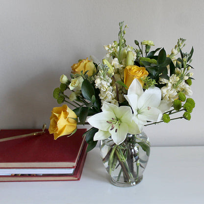Hope & Serenity Bouquet – BILLY'S WITTENBERG FLORAL, Wittenberg WI