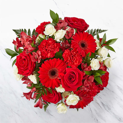 Hearts Embrace Bouquet – BILLY'S WITTENBERG FLORAL, Wittenberg WI