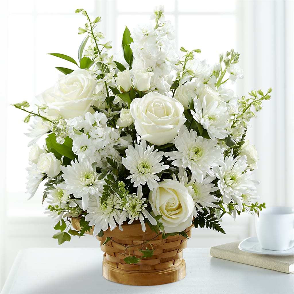 Heartfelt Condolences Arrangement – BILLY'S WITTENBERG FLORAL, Wittenberg WI
