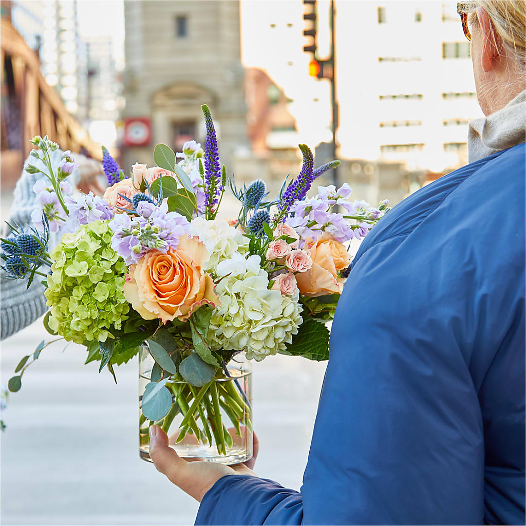 Porch Swing Bouquet – BILLY'S WITTENBERG FLORAL, Wittenberg WI