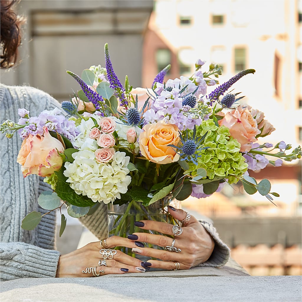 Porch Swing Bouquet – BILLY'S WITTENBERG FLORAL, Wittenberg WI