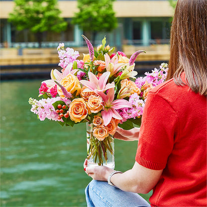 Bisous Bouquet – BILLY'S WITTENBERG FLORAL, Wittenberg WI