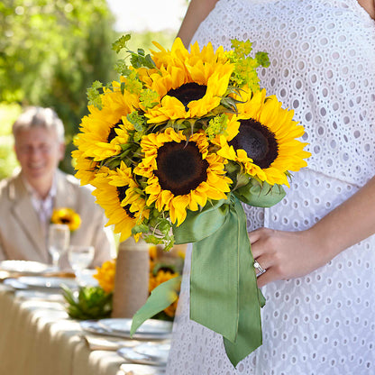 Free Spirit Bouquet – BILLY'S WITTENBERG FLORAL, Wittenberg WI